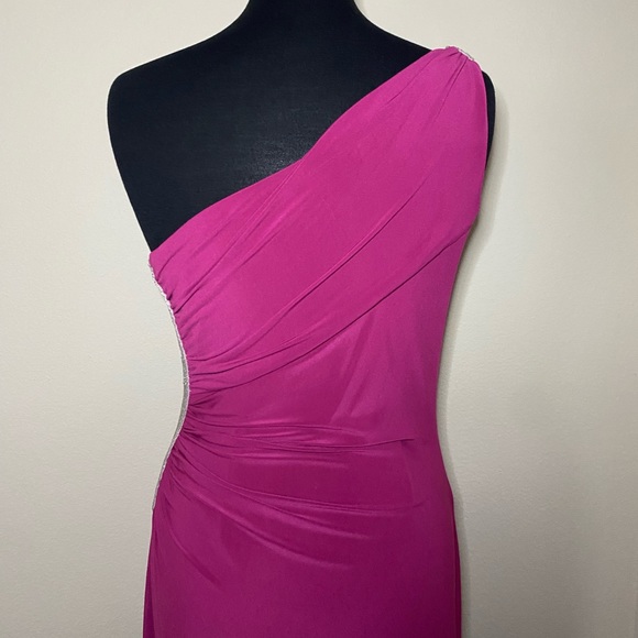 Lauren by Ralph Lauren Evening One Shoulder Dress - Magenta Size 8 - Picture 5 of 13